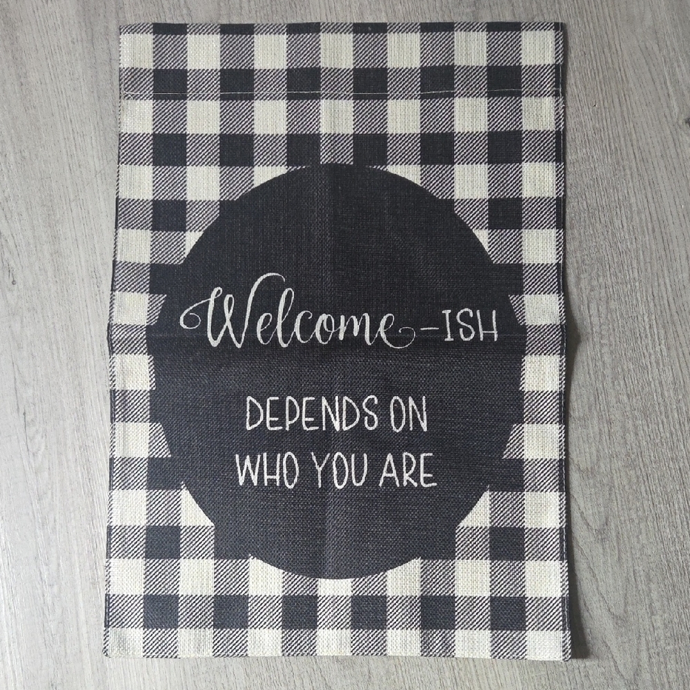 Black and White Checkered Garden Flag